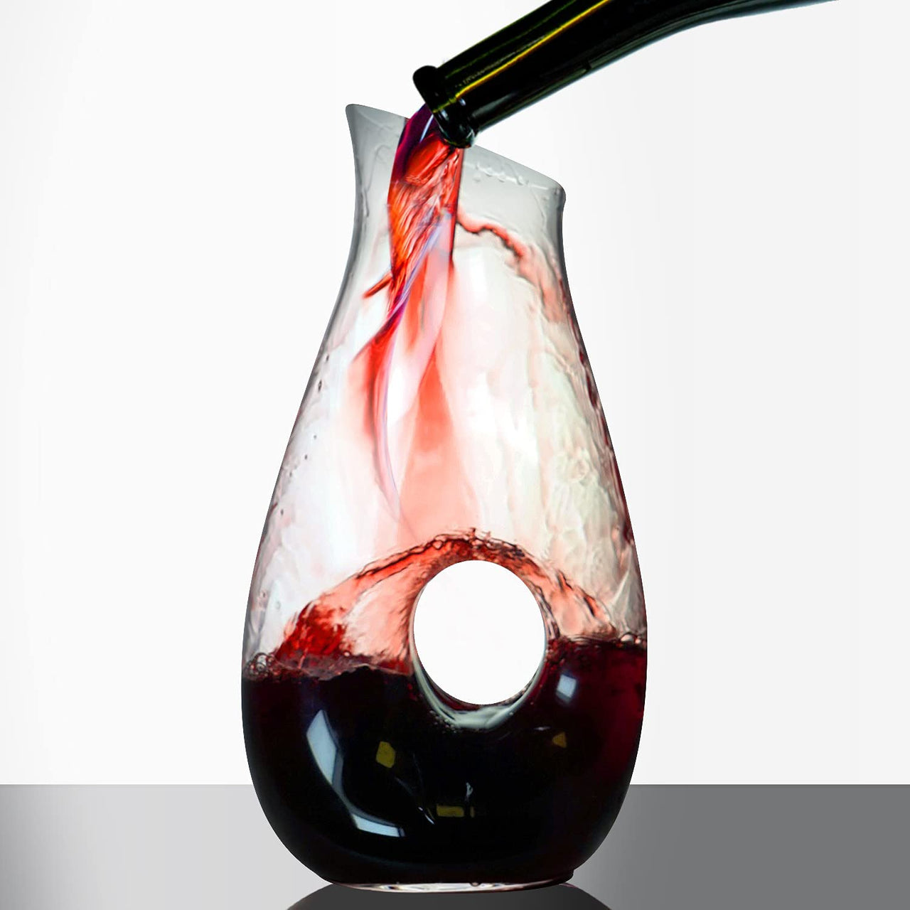 Hollow Circle Wine Decanter - Decant with Elegance, 1500 Ml Lead-Free Crystal Clear Glass Red Wine Decanter Juice Container Wine Decanters and Carafes Good Looking Decanters for Wine Lovers